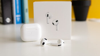 Airpods  Generation 3