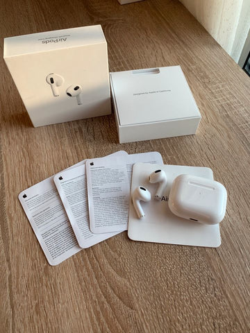 Airpods  Generation 3